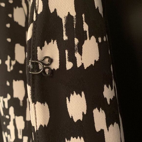 Ellen Tracy Jacket - Picture 4 of 7